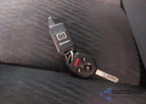 2011 Subaru Outback 3.6R Premium из США, поврежденный, VIN 4S4BRDGC6B2384777